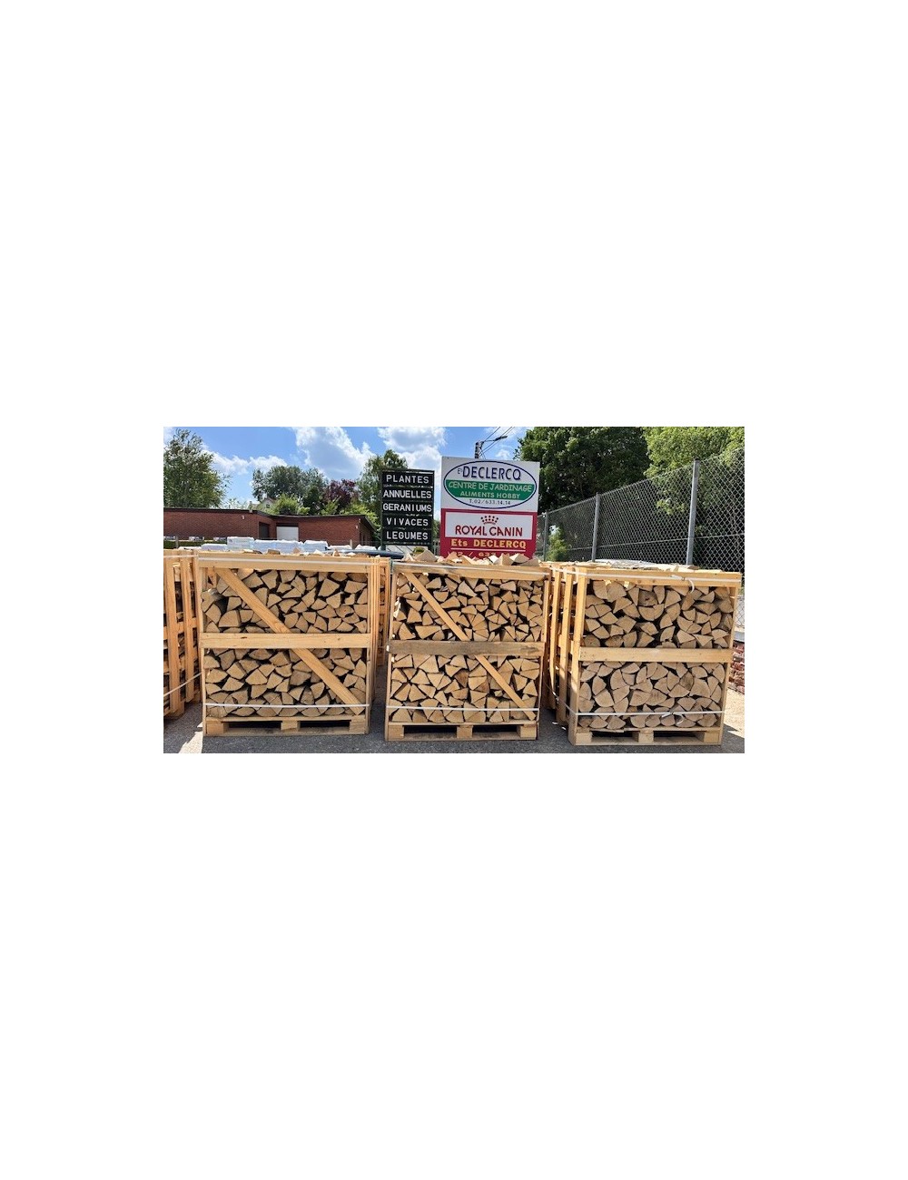 Box de 1 m3 de Bois de Chauffage rangé  en bûche de 30 cm équivalent à 1,5 Stère