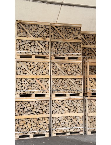 Box de 1 m3 de Bois de Chauffage rangé  en bûche de 25cm équivalent à 1,67 Stère