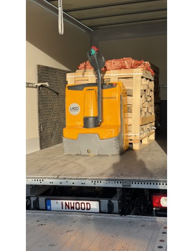 Box de 1 m3 de Bois de Chauffage rangé  en bûche de 40 cm équivalent à 1,5 Stère